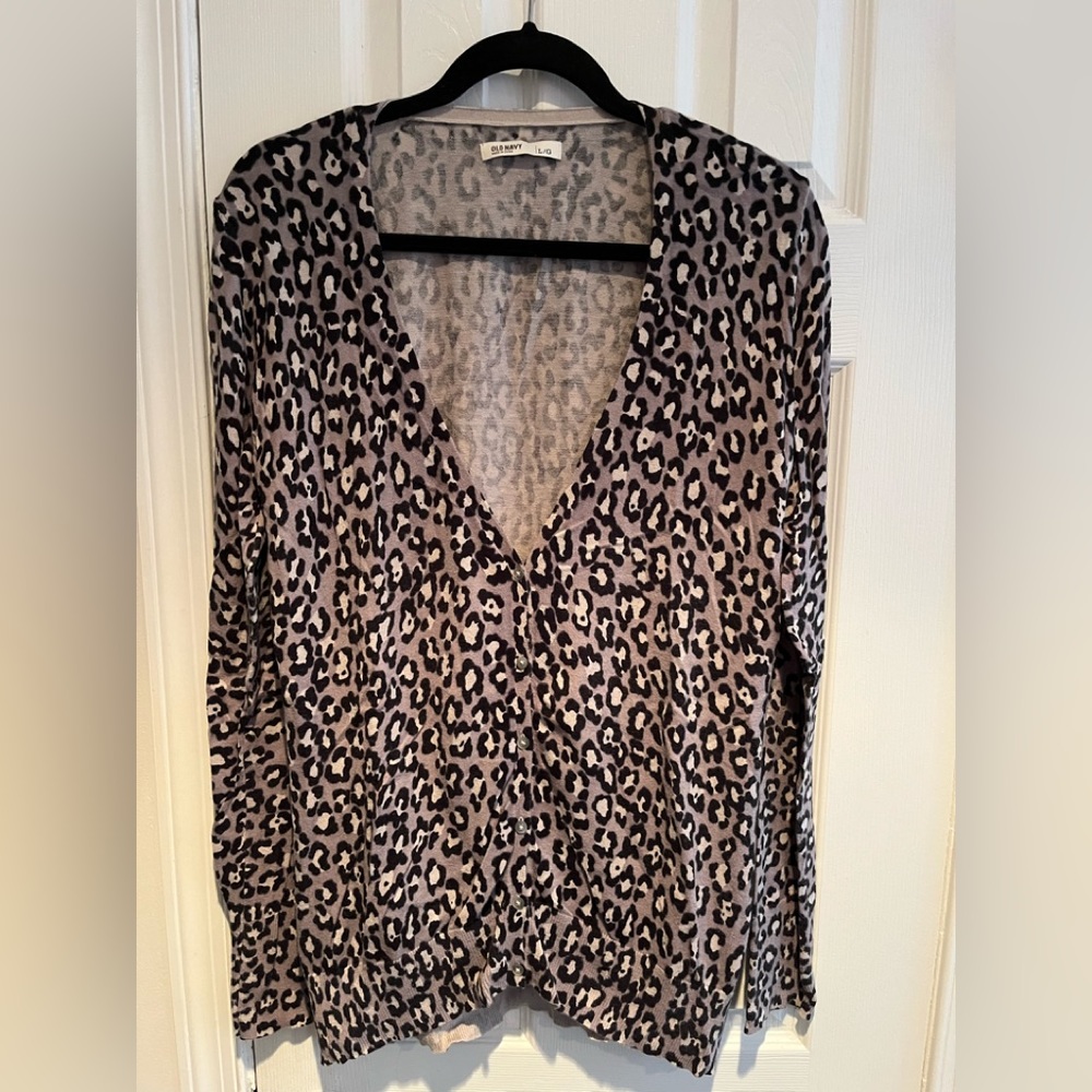 Old Navy Leopard Cardigan size large